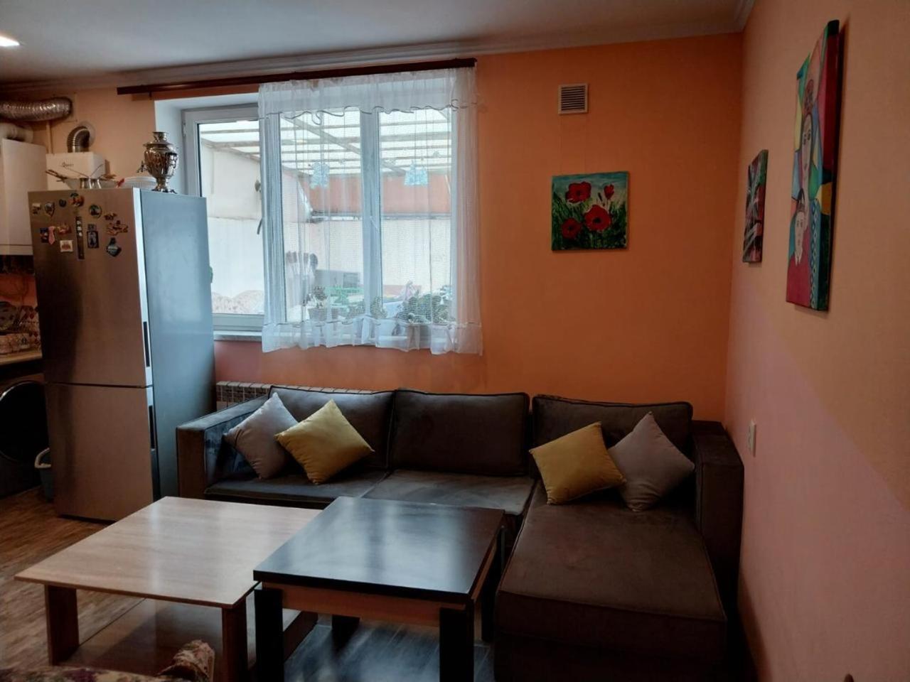 יירבאן Like Home Guesthouse & Tours מראה חיצוני תמונה