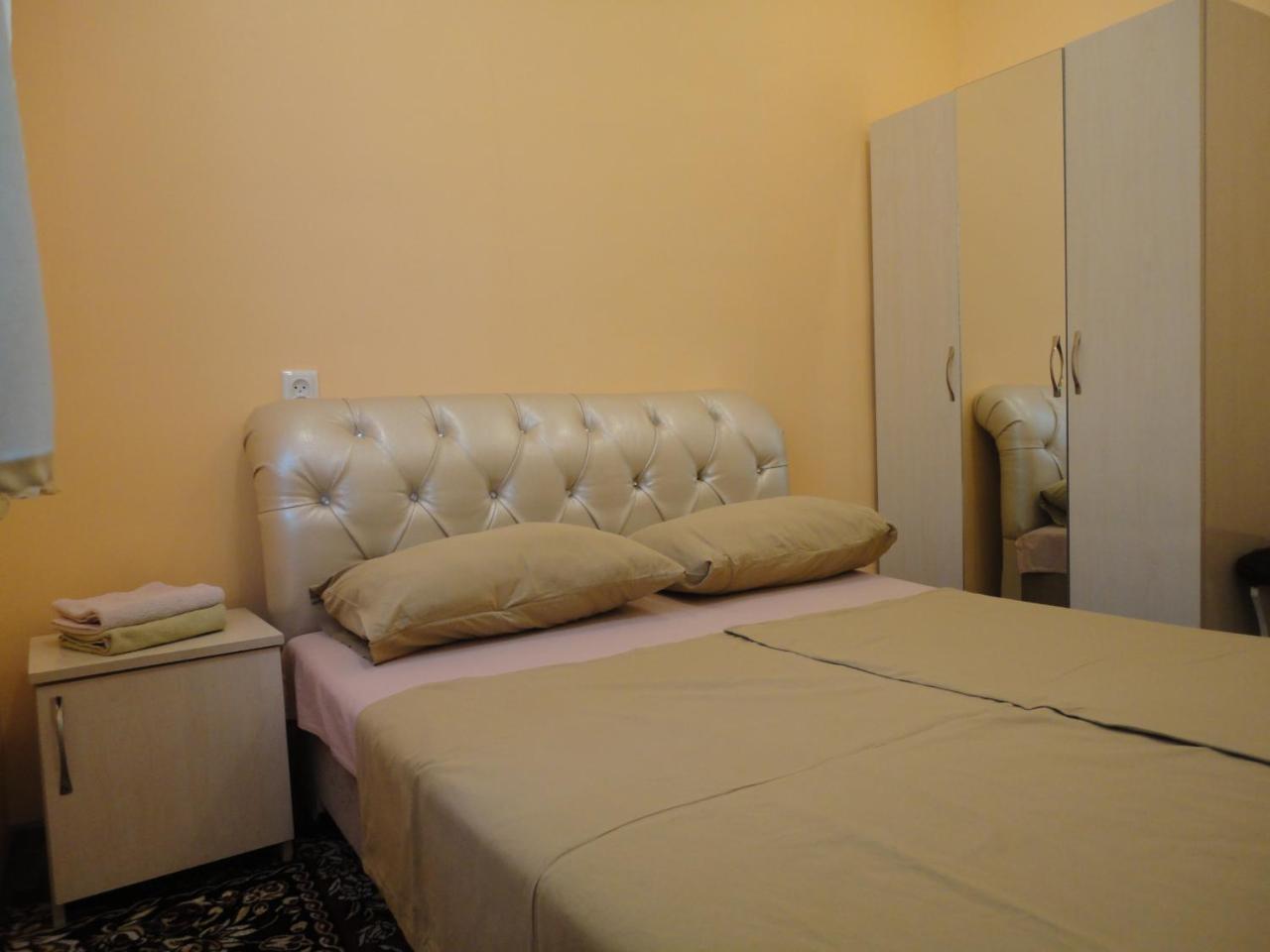 יירבאן Like Home Guesthouse & Tours מראה חיצוני תמונה